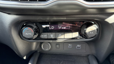 Nissan Juke 1.6 Hybrid N-Connecta 5dr Auto Hybrid Hatchback